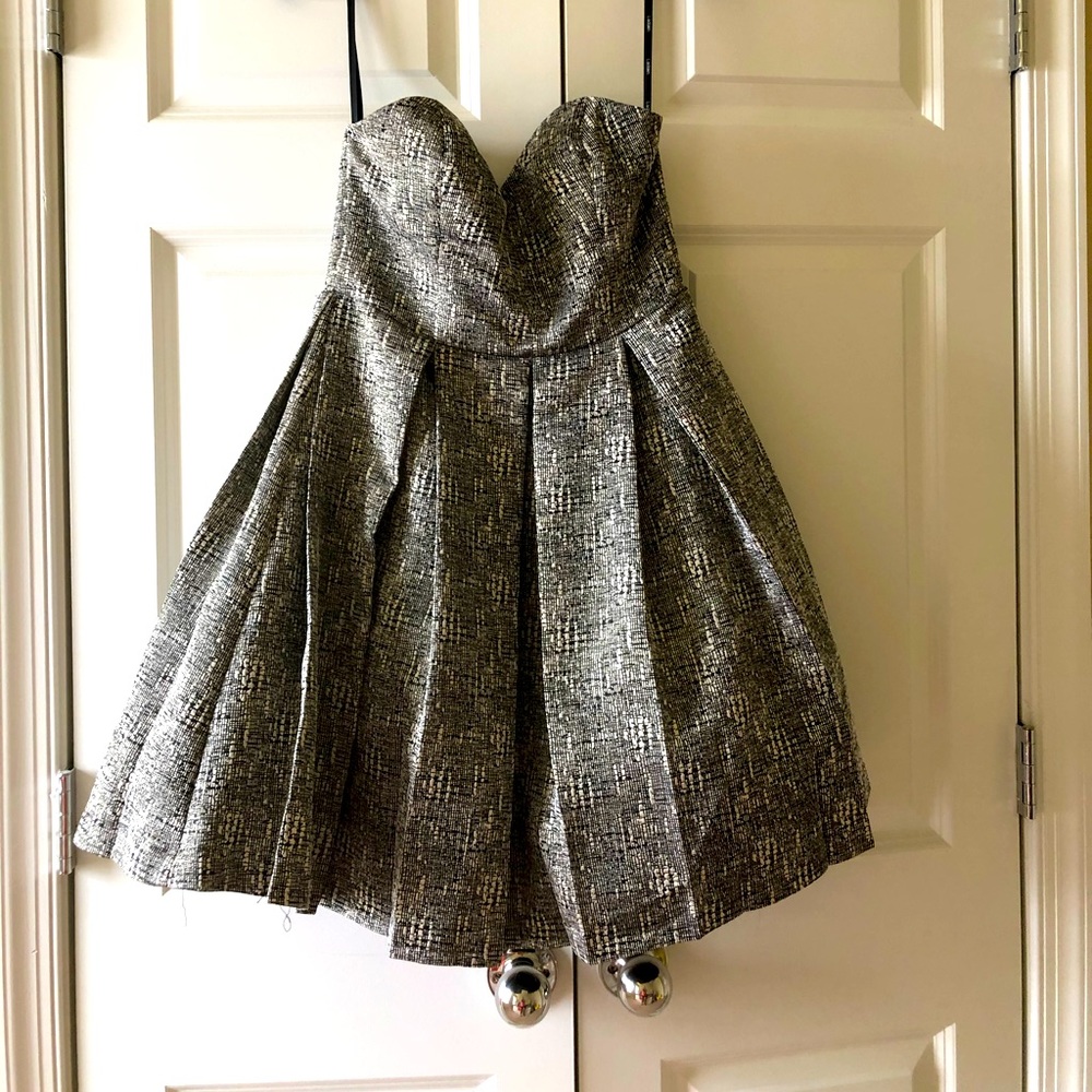 Anthropologie strapless dress